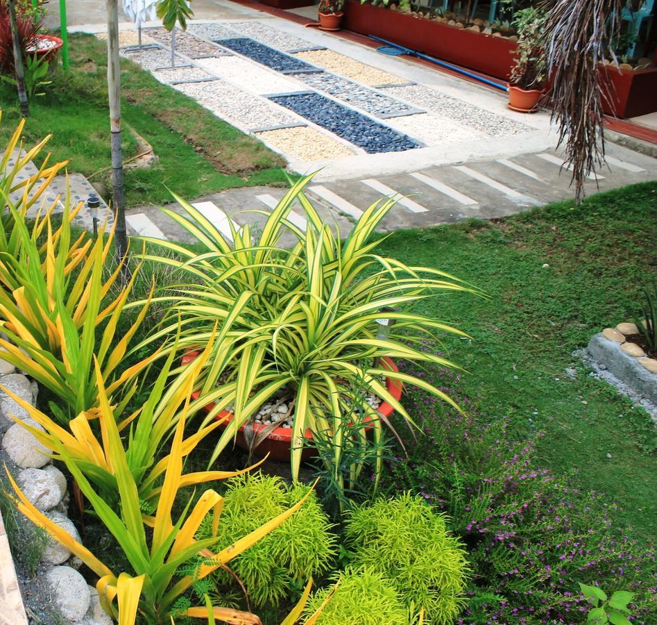 Green Park Tourist Inn Puerto Princesa ภายนอก รูปภาพ