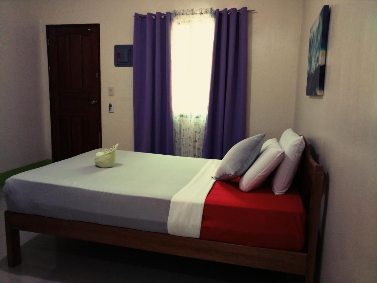 Green Park Tourist Inn Puerto Princesa ภายนอก รูปภาพ