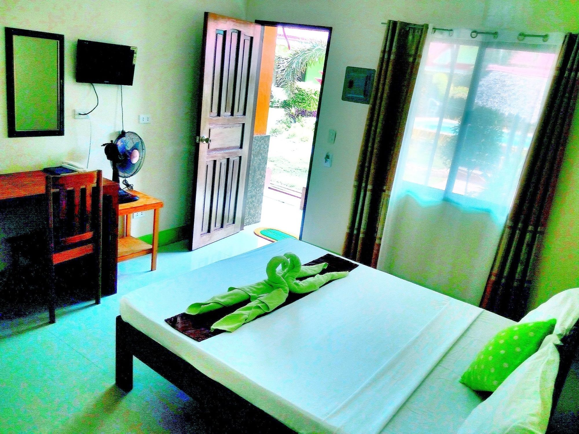 Green Park Tourist Inn Puerto Princesa ภายนอก รูปภาพ